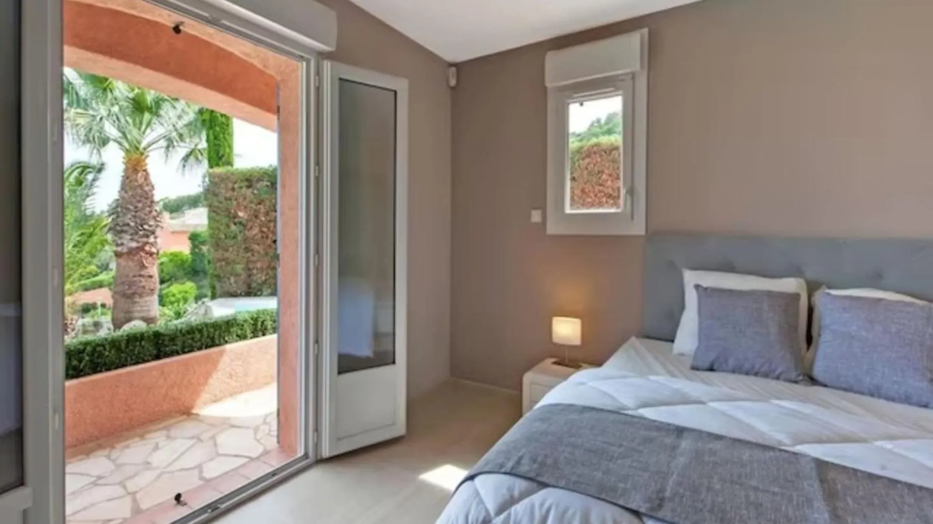 Casa-Capussambre Spacious Villa With Sea View Heated Pool Air Con Sauna Les Issambres France