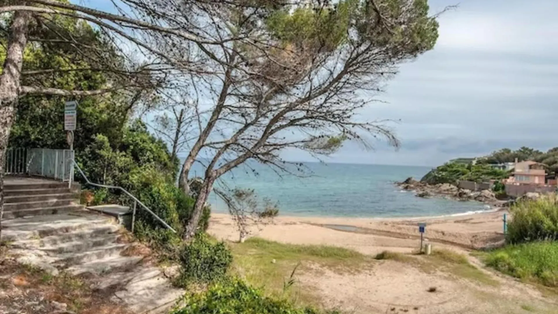 Casa-Capussambre Spacious Villa With Sea View Heated Pool Air Con Sauna Les Issambres