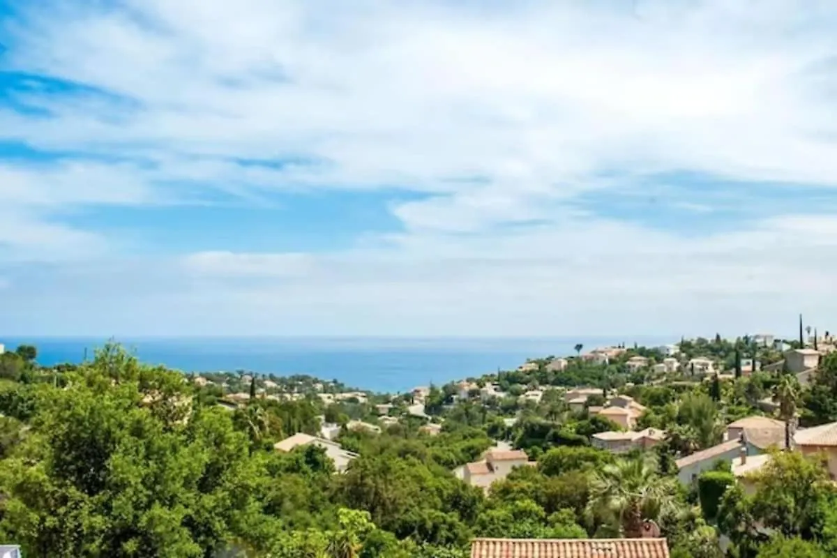 Casa-Capussambre Spacious Villa With Sea View Heated Pool Air Con Sauna Les Issambres France