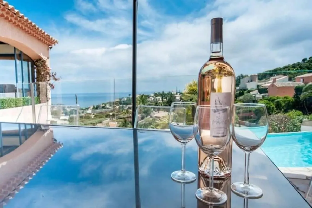 Casa-Capussambre Spacious Villa With Sea View Heated Pool Air Con Sauna Les Issambres
