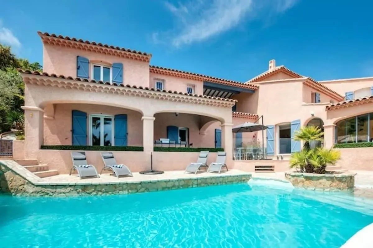 Casa-Capussambre Spacious Villa With Sea View Heated Pool Air Con Sauna Les Issambres