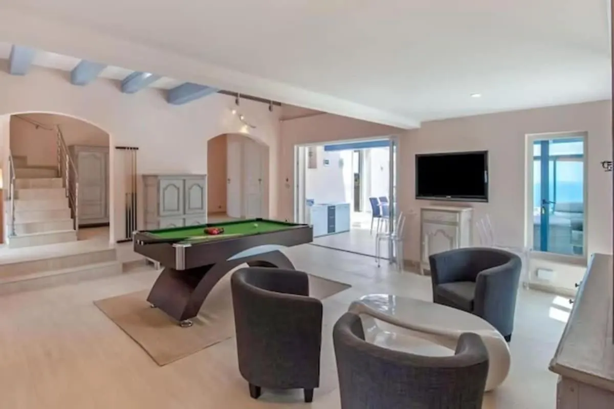 Casa-Capussambre Spacious Villa With Sea View Heated Pool Air Con Sauna Les Issambres