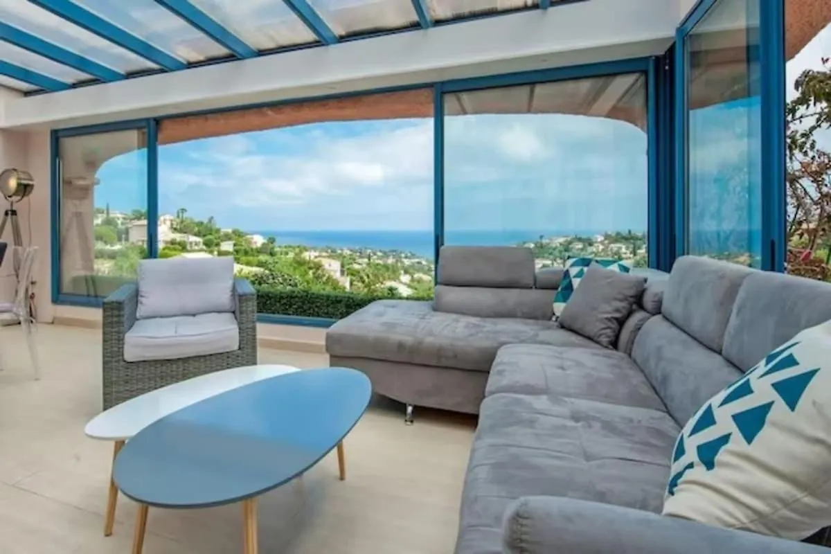 Casa-Capussambre Spacious Villa With Sea View Heated Pool Air Con Sauna Les Issambres
