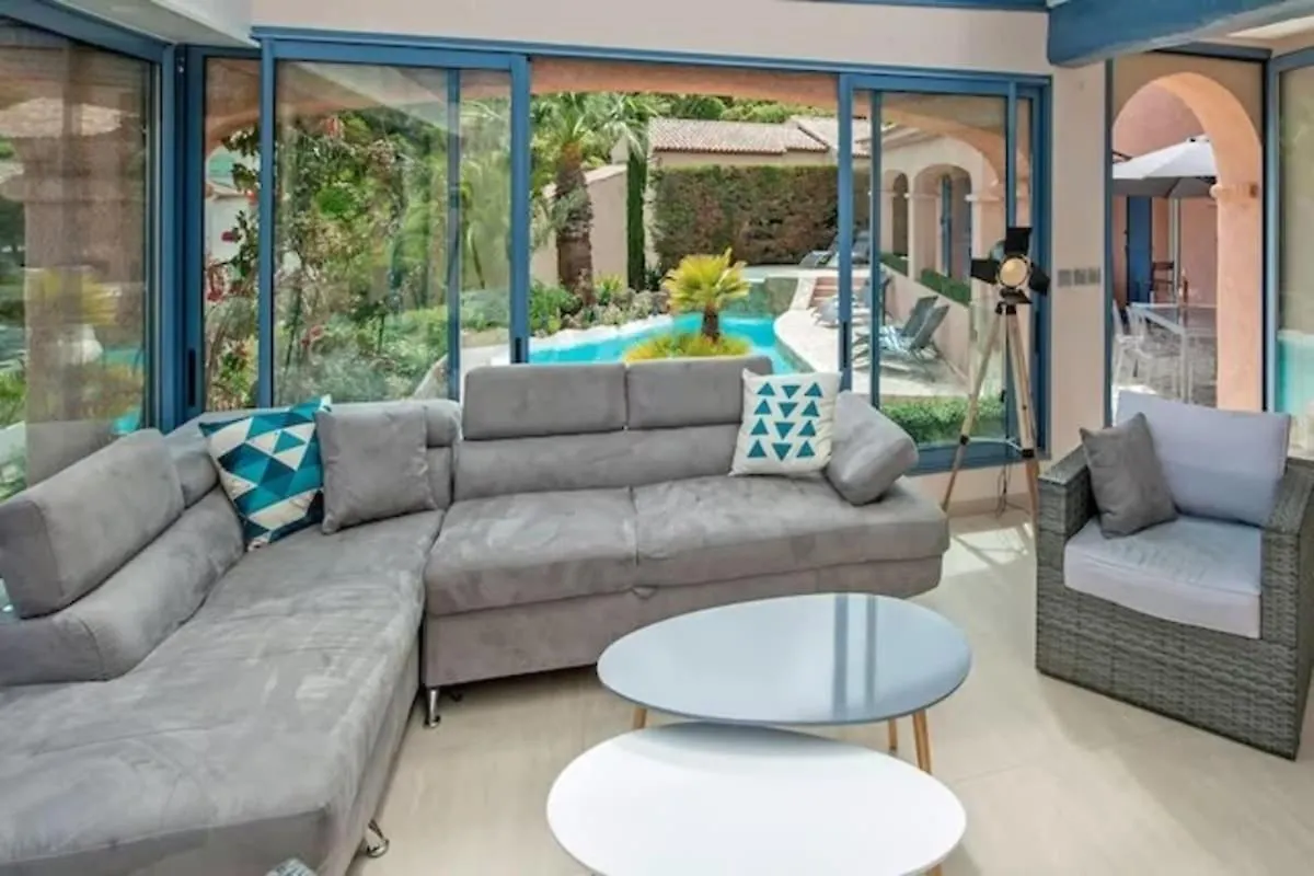 Casa-Capussambre Spacious Villa With Sea View Heated Pool Air Con Sauna Les Issambres
