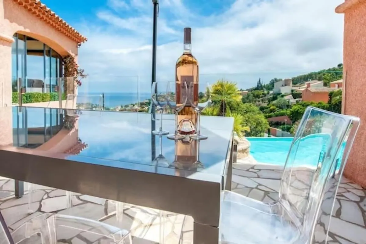 Casa-Capussambre Spacious Villa With Sea View Heated Pool Air Con Sauna Les Issambres France
